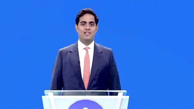 Akash Ambani JioPC: జియో ఫ్రేమ్స్ నుంచి కంప్యూటర్ వరకు..కొత్త ఆవిష్కరణలు ప్రకటించిన ఆకాశ్ అంబానీ