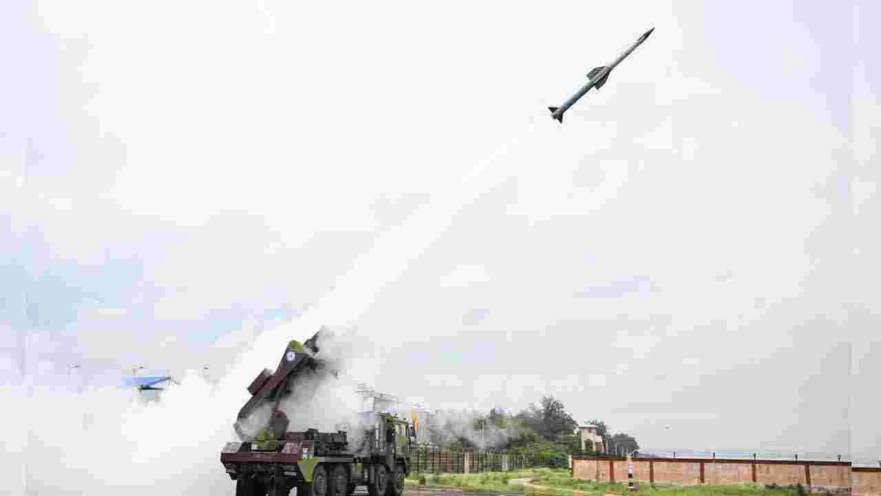DRDO: భారత్‌ కొత్త ఎయిర్ డిఫెన్స్‌ సిస్టమ్‌ పరీక్ష సక్సెస్..!