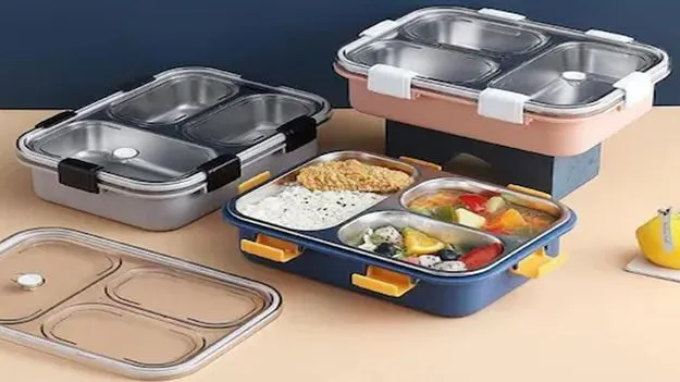 Snake Ramp Walk: వామ్మో.. ఈ పాము నడక మోడల్‌ను మించిపోయిందిగా.. ఎలా ర్యాంప్ వాక్ చేస్తోందో చూడండి..