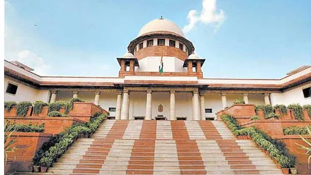 Supreme Court: గవర్నర్ అధికారాలపై సుప్రీంకోర్టు కీలక వ్యాఖ్యలు