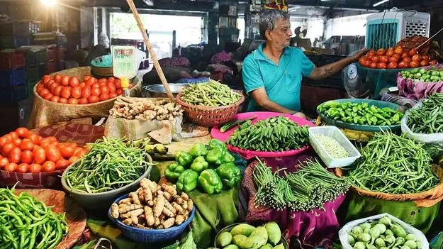 Retail Inflation Rises: మళ్లీ ధరలు సుర్‌