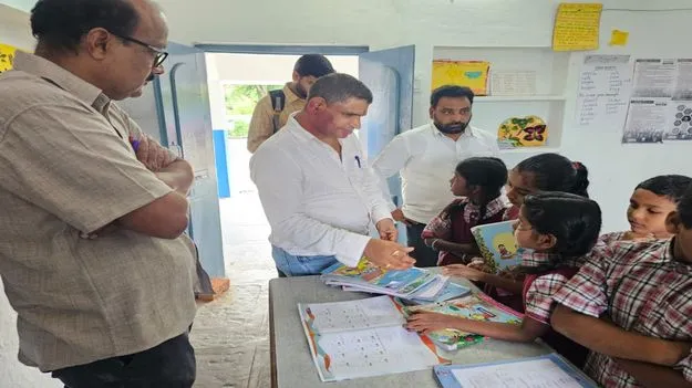 సమష్టి కృషితోనే విద్యార్థులకు మెరుగైన విద్య 