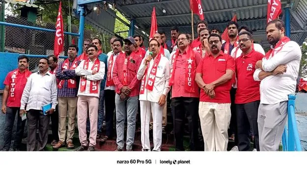 కుట్ర పూరితంగానే యాజమాన్యం లాభాలు ప్రకటించడం లేదు 