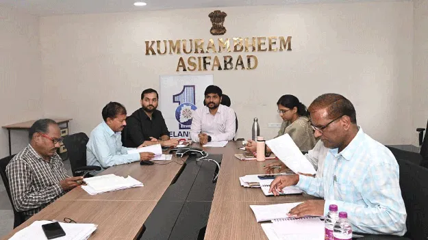 kumaram bheem asifabad- అభివృద్ధి పనులను వేగవంతం చేయాలి