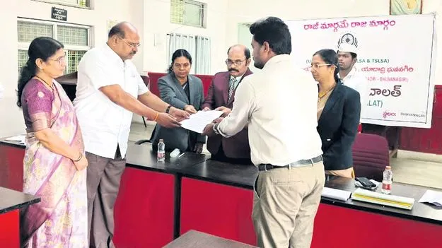 లోక్‌ అదాలత్‌ పరిష్కారాలు అత్యుత్తమం