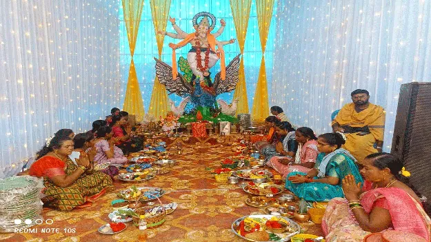 kumaram bheem asifabad- పూజలు.. అన్నదానాలు