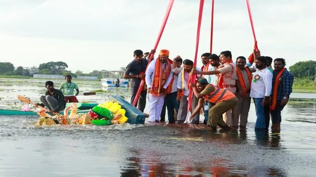 వినాయకా..   వీడ్కోలు