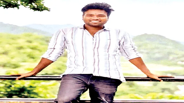 బిర్యానీ  కోసం వచ్చి..  