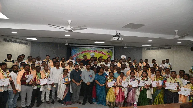 kumaram bheem asifabad- విద్యార్థుల భవిష్యత్తును తీర్చిదిద్దేది ఉపాధ్యాయులే 