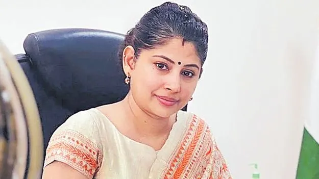 Smita Sabharwal: క్యాబినెట్‌ ముందుంచాం.. ఏమో తెలియదు!