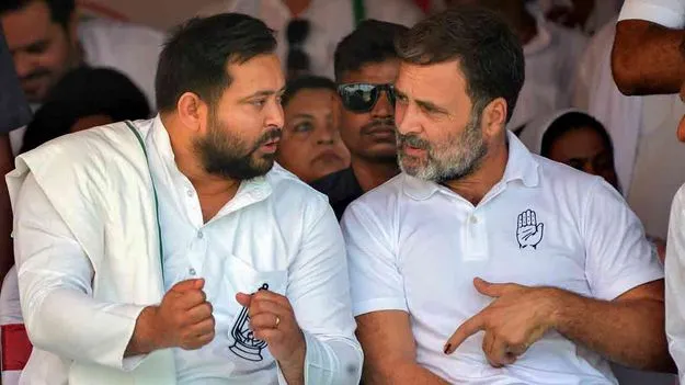 Bihar Grand Alliance: మహాకూటమిలో సిగపట్లు