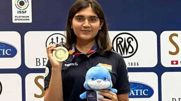 ISSF World Cup 2025: ఇషా గోల్డెన్‌ షూట్‌