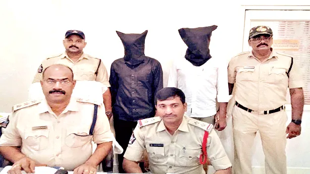 పట్టుబడిన అంతర్రాష్ట్ర గంజాయి ముఠా