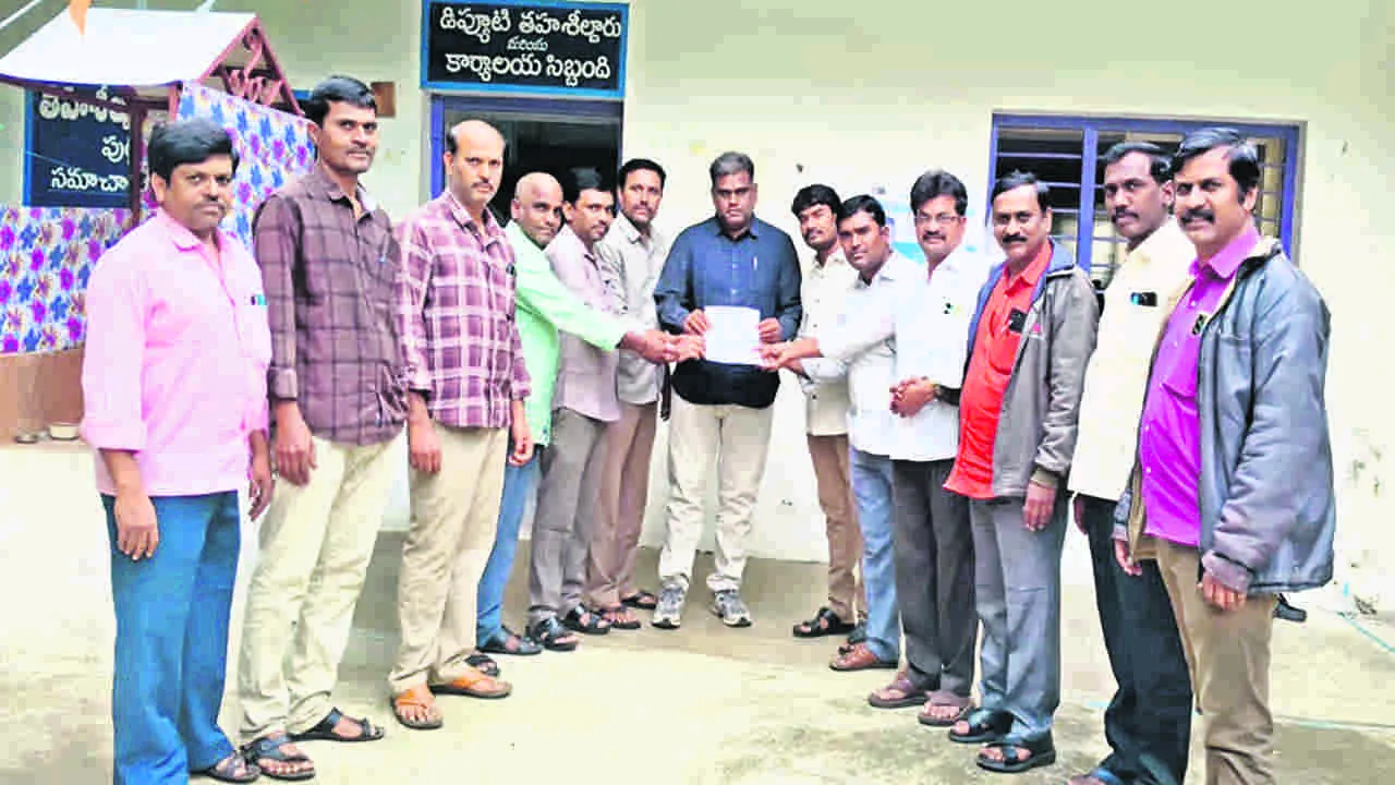 APTF: పీఆర్సీని నియమించాలి