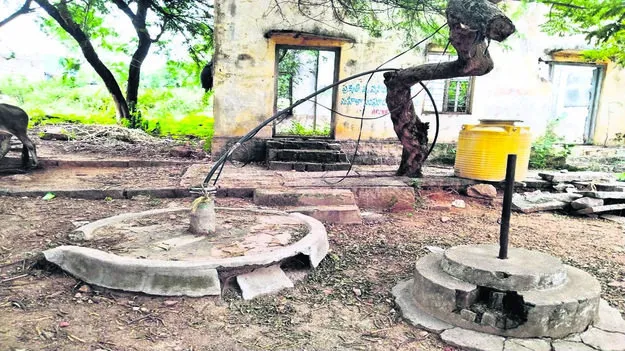 WATER: తాగునీటికి ఇబ్బందులు