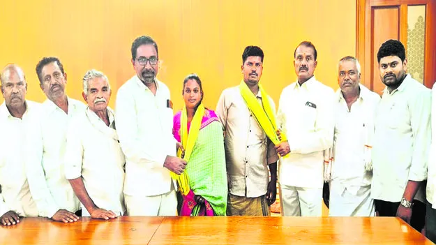 EX MLC: చంద్రబాబుతోనే రాష్ట్రాభివృద్ధి