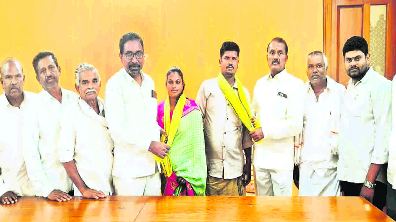 EX MLC: చంద్రబాబుతోనే రాష్ట్రాభివృద్ధి