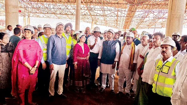 Bhogapuram Airport is a lifeline for Uttarandhra భోగాపురం ఎయిర్‌పోర్టు   ఉత్తరాంధ్రకు ఆయువుపట్టు 