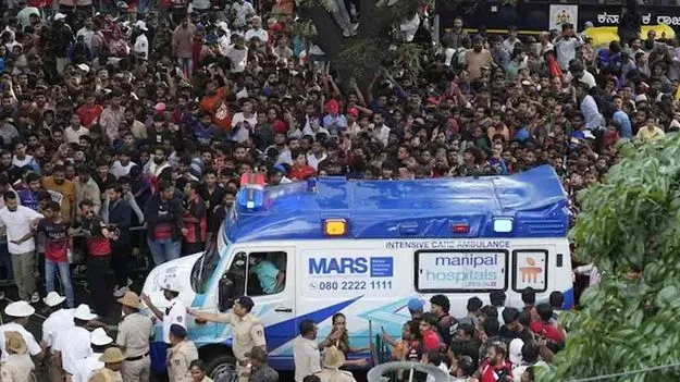 RCB Increases Compensation: తొక్కిసలాట మృతులకు రూ 25 లక్షలు