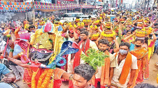 Spiritual charm for the city నగరానికి ఆధ్యాత్మిక శోభ