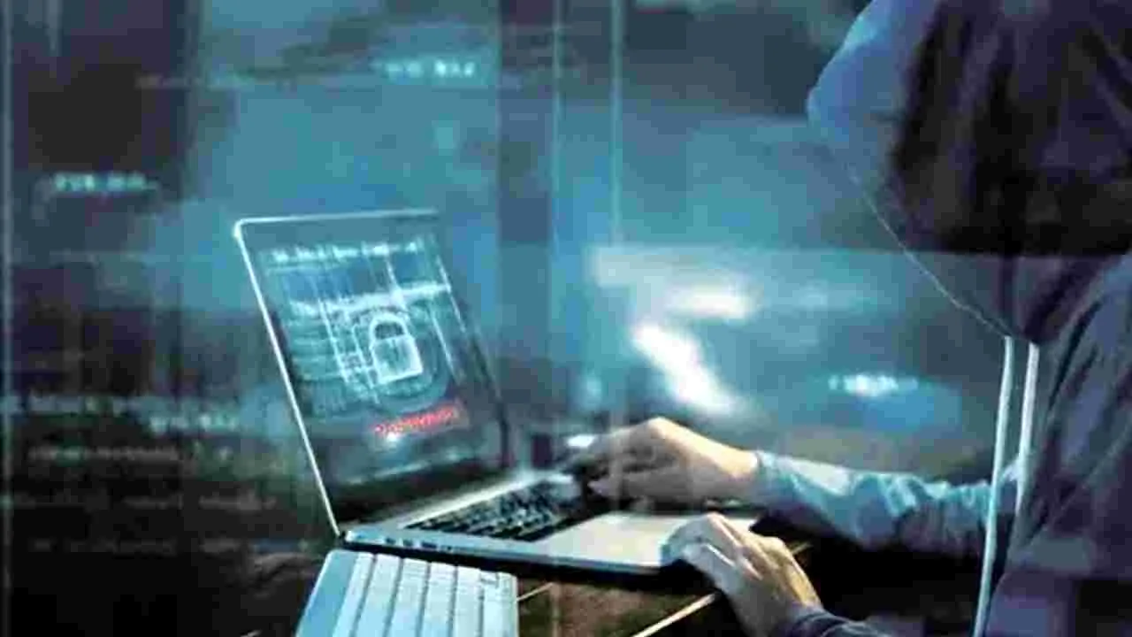 Cyber Crime: వృద్ధ దంపతులకు 50 గంటల డిజిటల్‌ అరెస్టు