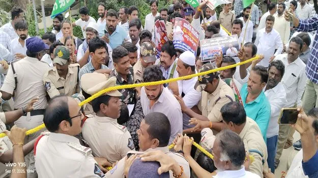 జోగి.. నానా యాగీ