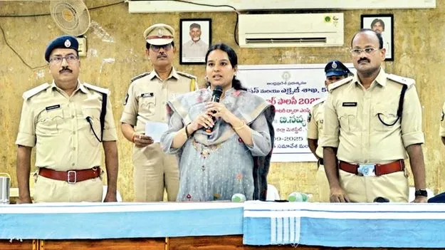 బార్‌ లైసెన్సీ ప్రక్రియ పూర్తి