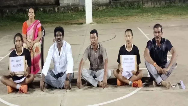 శాప్‌ నిర్లక్ష్యం.. ఉన్నత చదువుకు దూరం