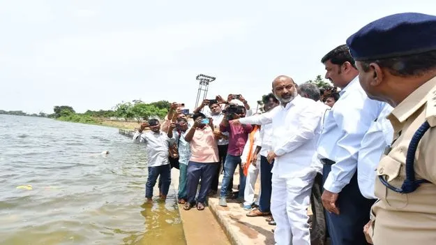 Karimnagar:   వినాయకా.. దయుంచయ్యా