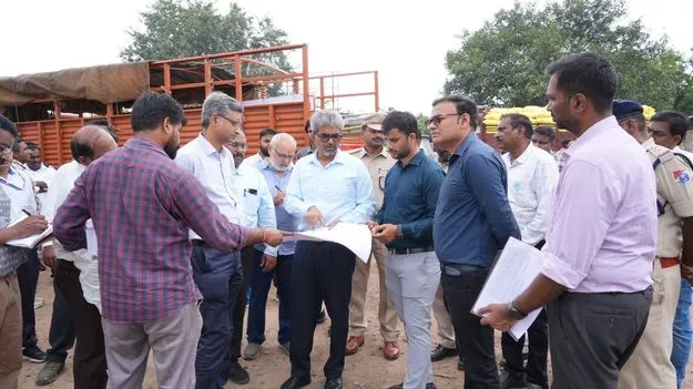 Peddapalli: పెద్దపల్లి రైల్వే స్టేషన్‌ ఆధునీకరణ పనులపై జీఎం అసంతృప్తి