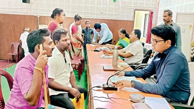 అర్జీలను గడువులోగా పరిష్కరించాలి: జేసీ 