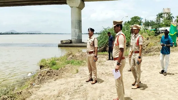  ప్రశాంత వాతావరణంలో నిమజ్జనం జరగాలి