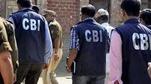 CBI Investigation: సొంత ఖాతాలకు విమానాశ్రయాల నిధులు