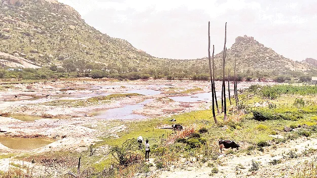 ‘భోగంపల్లె’కు నీటి జాడేదీ ?