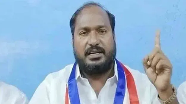 Jajula Srinivas: బీసీ రిజర్వేషన్లకు పార్టీల మోకాలడ్డు: జాజుల