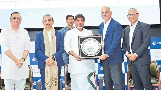 Bhatti Vikramarka: 3 ట్రిలియన్‌ డాలర్ల ఆర్థిక వ్యవస్థ నిర్మాణమే లక్ష్యం 