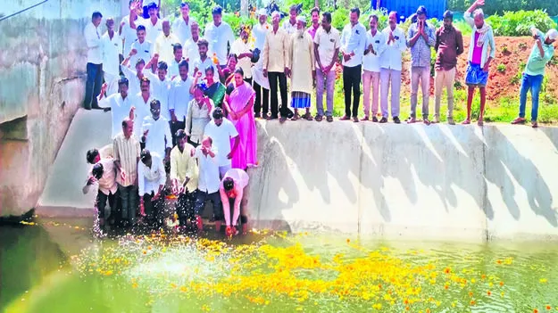 TDP: కృష్ణా జలాలకు పూజలు