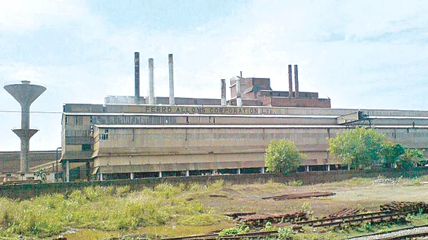 garividi facor in sad position   గరివిడి ఫేకర్‌పై నీలినీడలు 