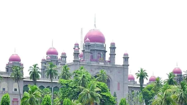 High Court: కేబీఆర్‌ పార్కు చెట్ల నరికివేతపై కేంద్రం వివరణ కోరిన హైకోర్టు