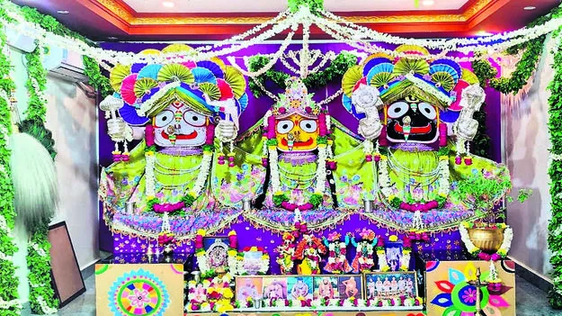 GOD:  వైభవంగా రాధాష్టమి 