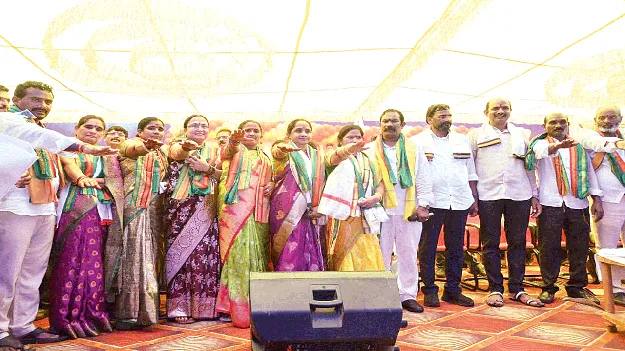 రాజాం ఏఎంసీ కమిటీ ప్రమాణ స్వీకారం