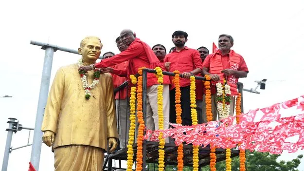Karimnagar: అమరవీరుల స్మృతివనం ఏర్పాటు చేయాలి