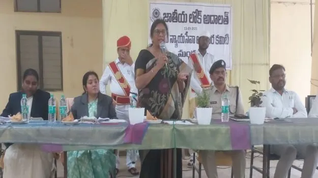 Peddapalli:  కక్షిదారులకు రాజీ మార్గమే రాజ మార్గం