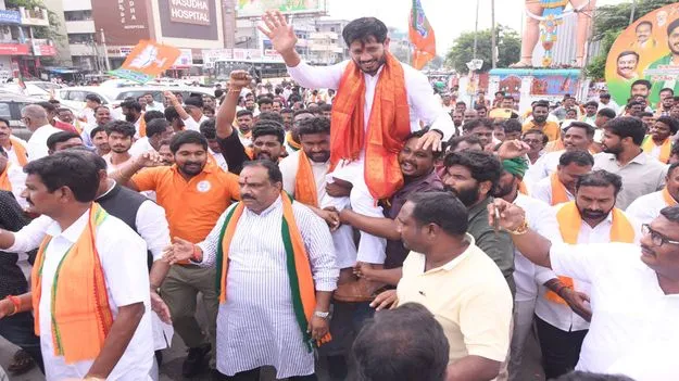 దేశ రక్షణ బీజేపీతోనే సాధ్యం 