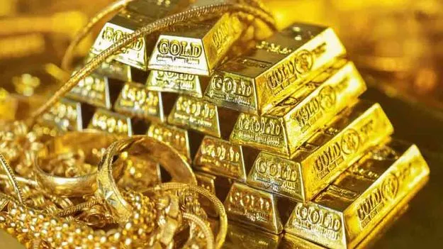 Gold Hits Record: బంగారం @ రూ.1.07 లక్షలు