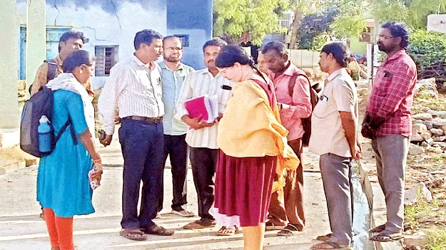 గ్రామాభివృద్ధికి కృషి చేయాలి