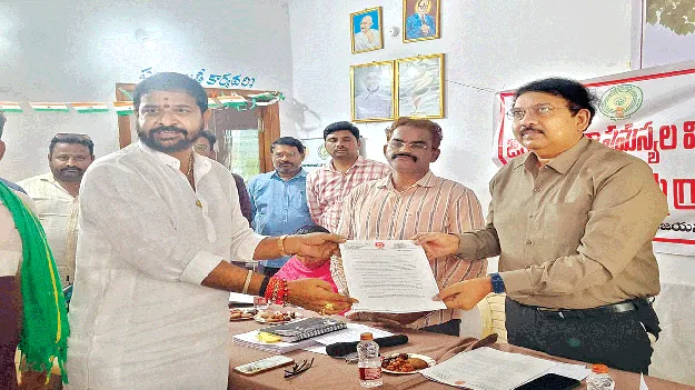 Why Gram Sabha? ఎందుకీ గ్రామసభ?