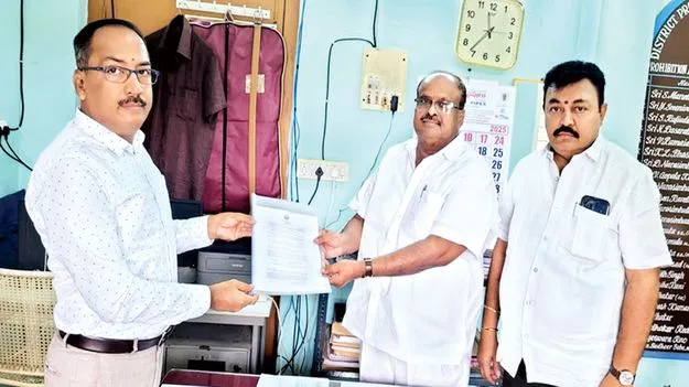     7 బార్లకు మళ్లీ నోటిఫికేషన్‌ 