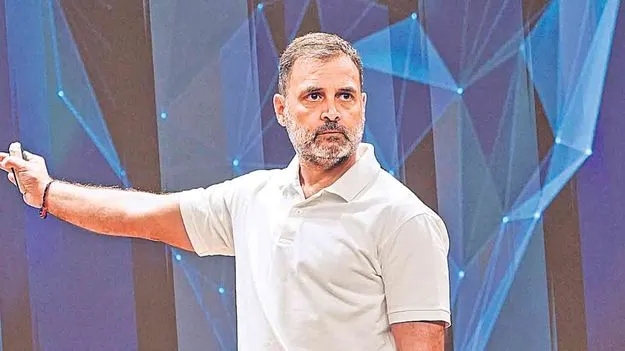 Rahul Gandhi Accuses CEC: ఓట్ల దొంగలకు సీఈసీ రక్ష