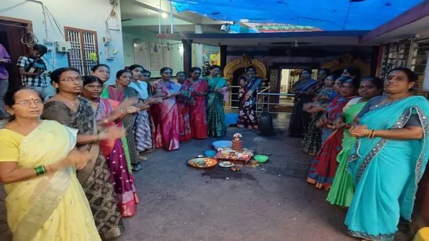 Peddapalli:బొడ్డెమ్మ పూజలు ప్రారంభం